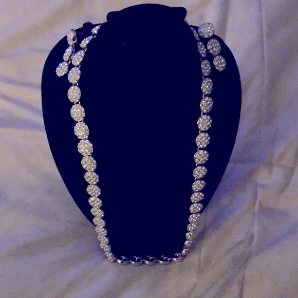 Necklace and earring set - Picture 1 of 3